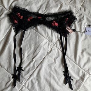 🌹 VS rose garter 🌹